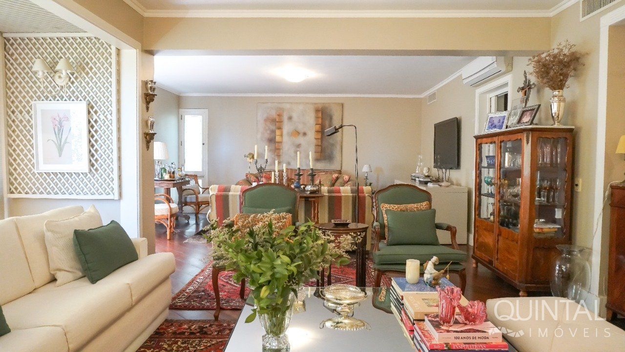 Apartamento, 3 quartos, 190 m² - Foto 1