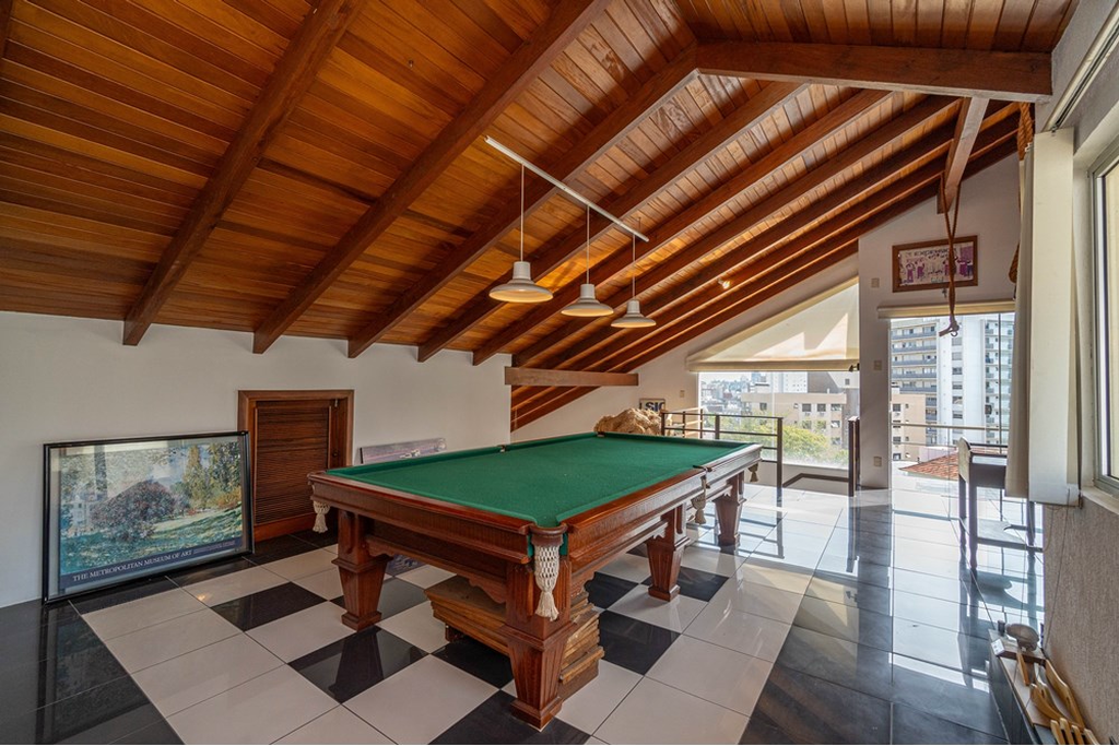 Cobertura à venda com 2 quartos, 161m² - Foto 2