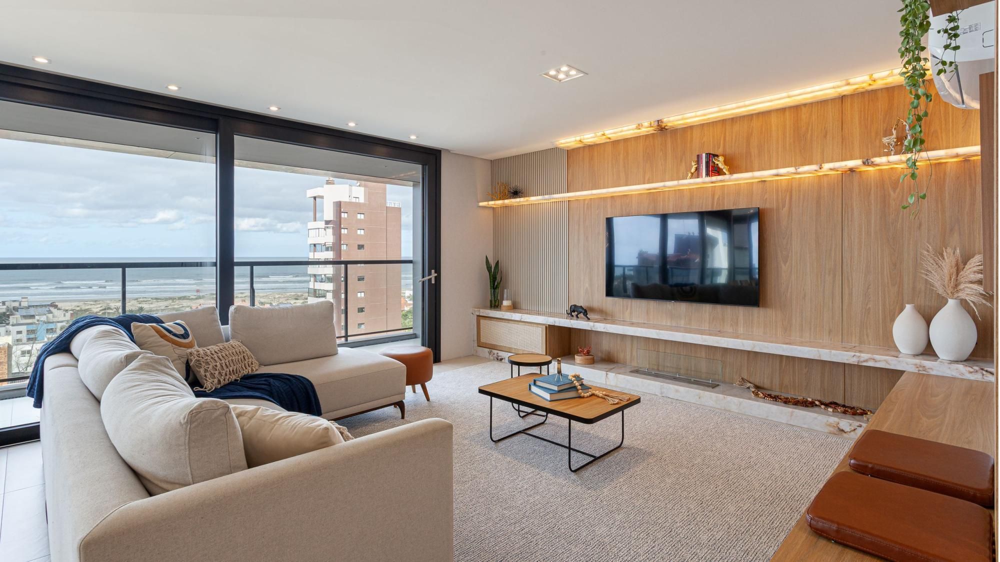 Apartamento, 4 quartos, 220 m² - Foto 2