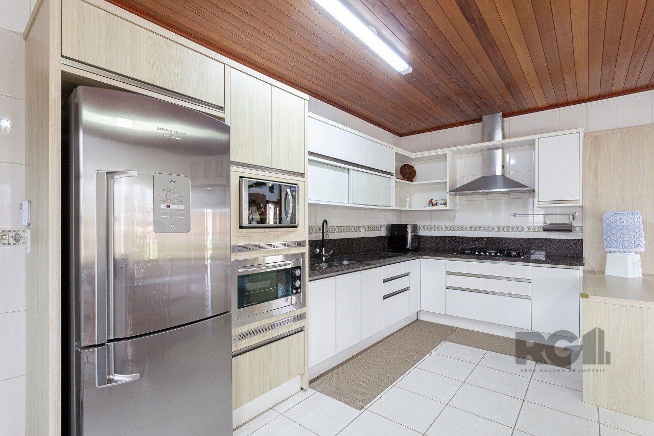 Casa à venda com 4 quartos, 335m² - Foto 20