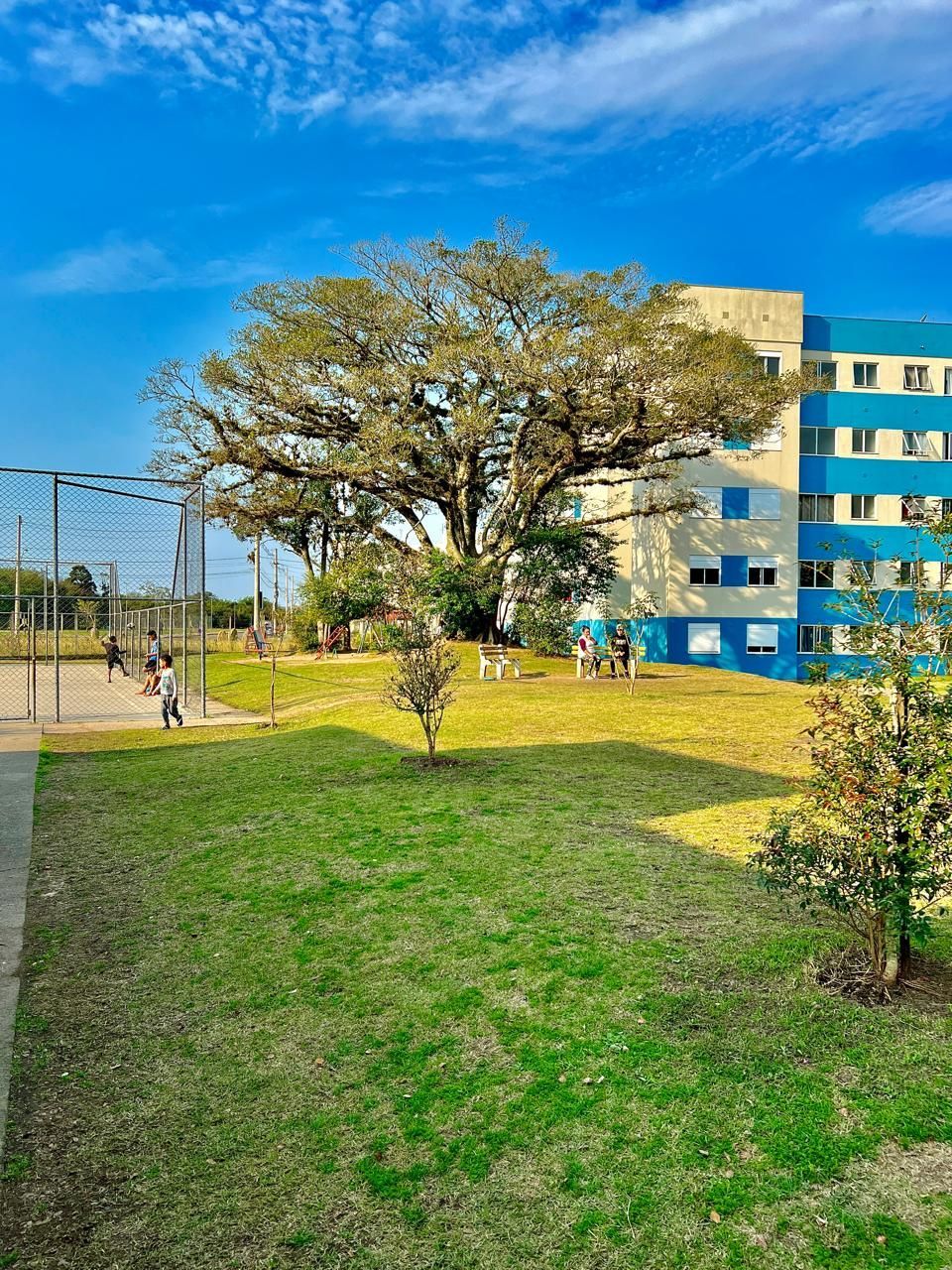 Apartamento à venda com 2 quartos, 51m² - Foto 2