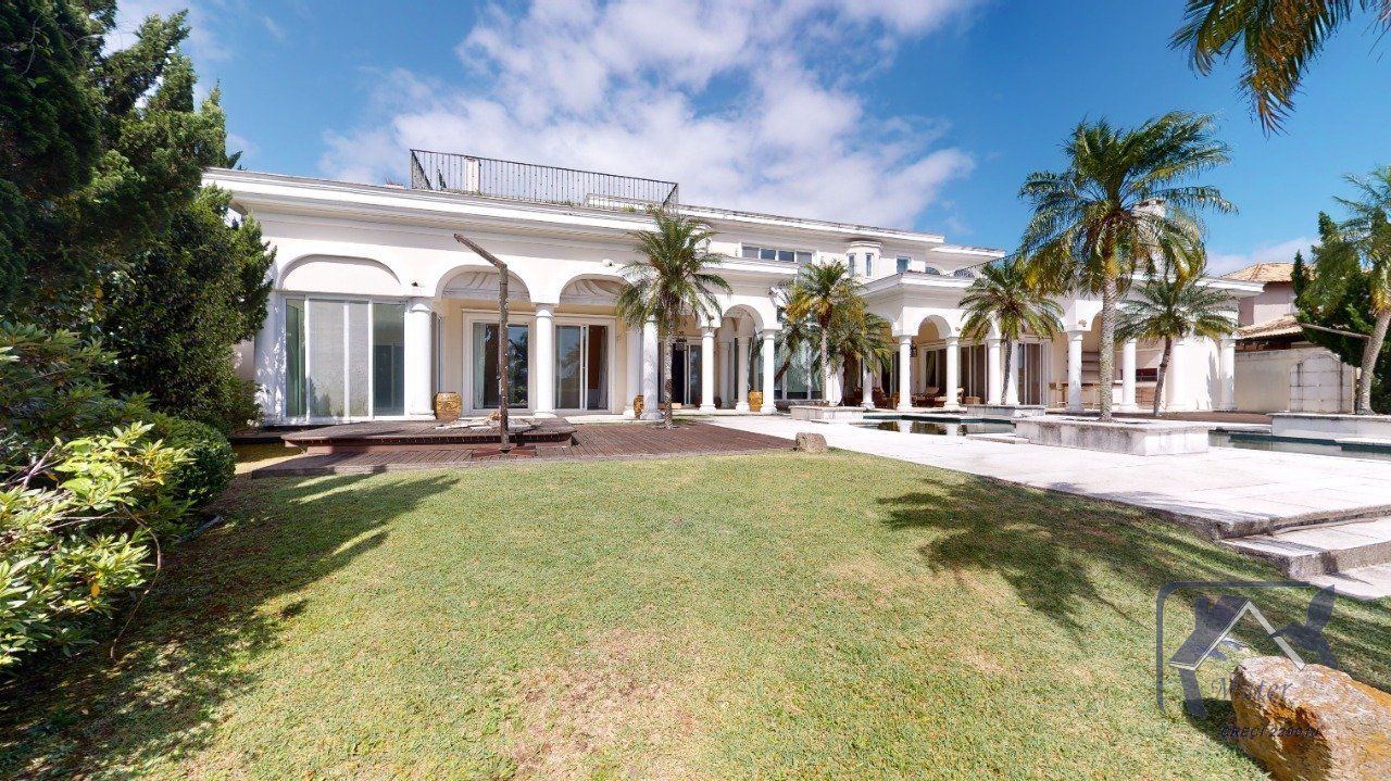 Casa à venda com 7 quartos, 1165m² - Foto 55