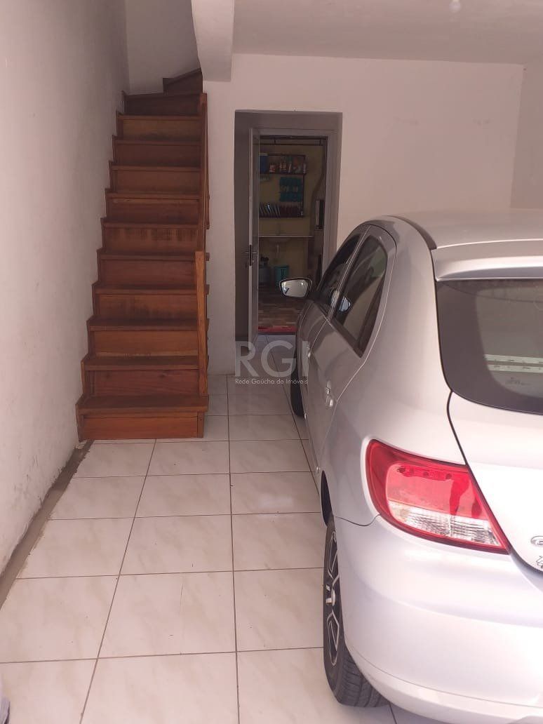Casa à venda com 2 quartos, 122m² - Foto 2