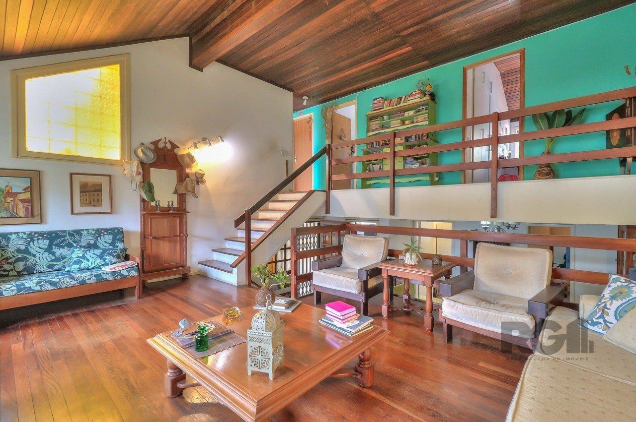 Casa à venda com 5 quartos, 232m² - Foto 7