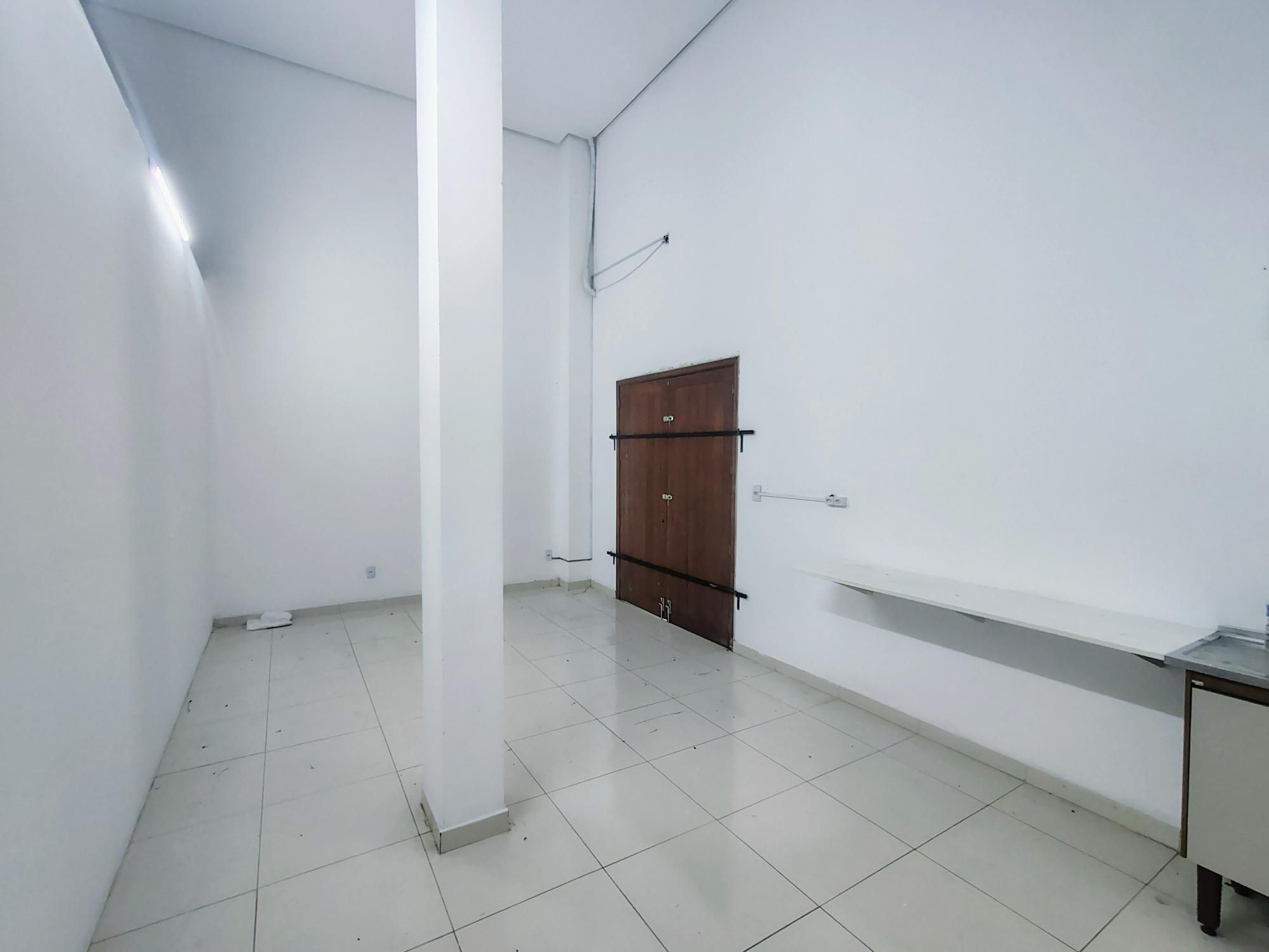Sala-Conjunto, 351 m² - Foto 15