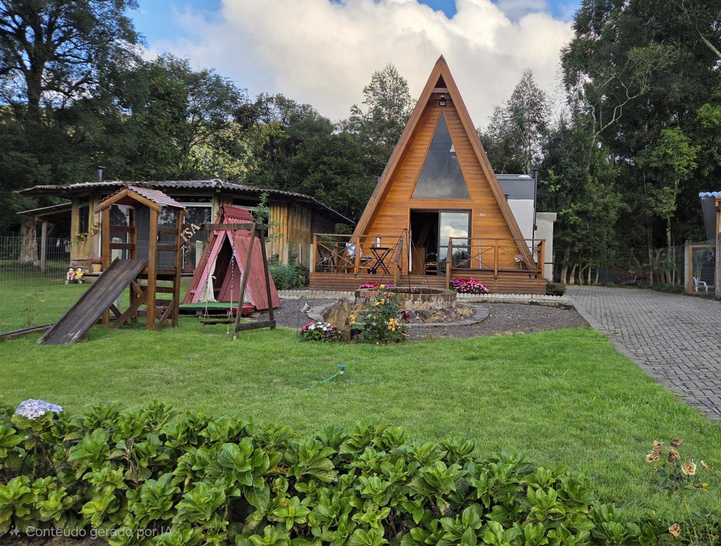 Casa, 2 quartos, 62 m² - Foto 1