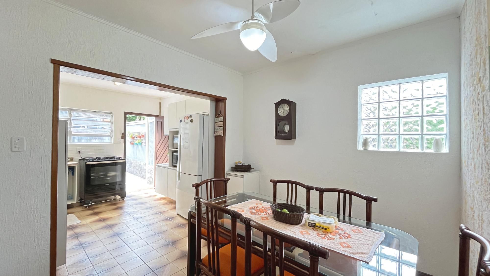 Casa à venda com 3 quartos, 156m² - Foto 11