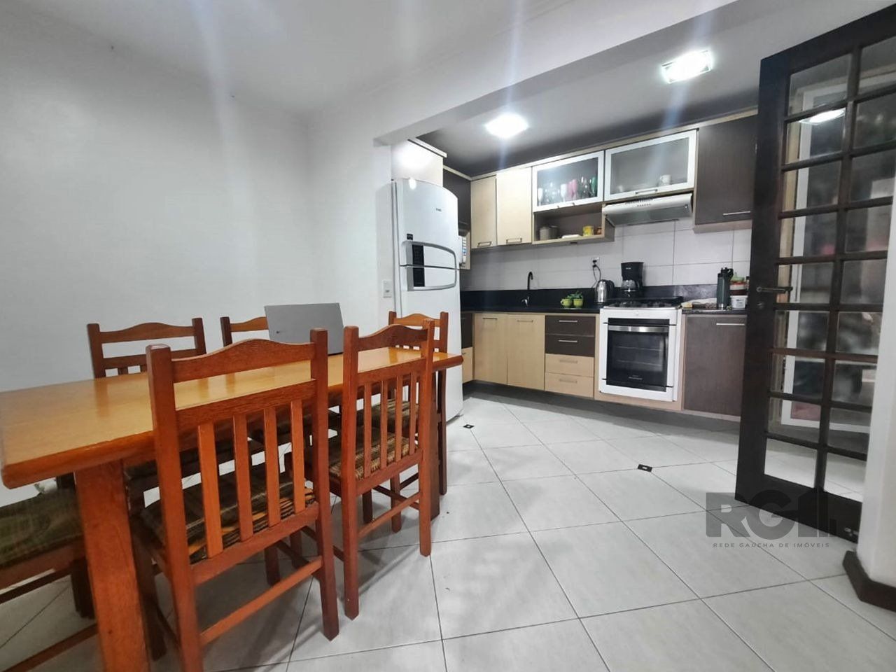 Casa de Condomínio à venda com 3 quartos, 141m² - Foto 4