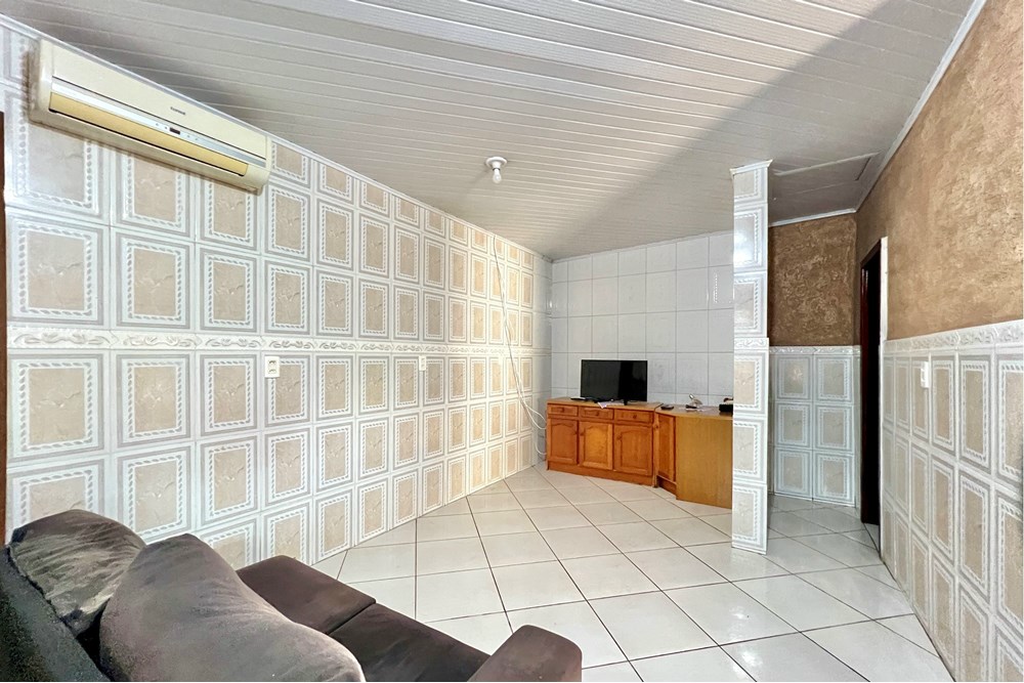 Casa à venda com 5 quartos, 240m² - Foto 27