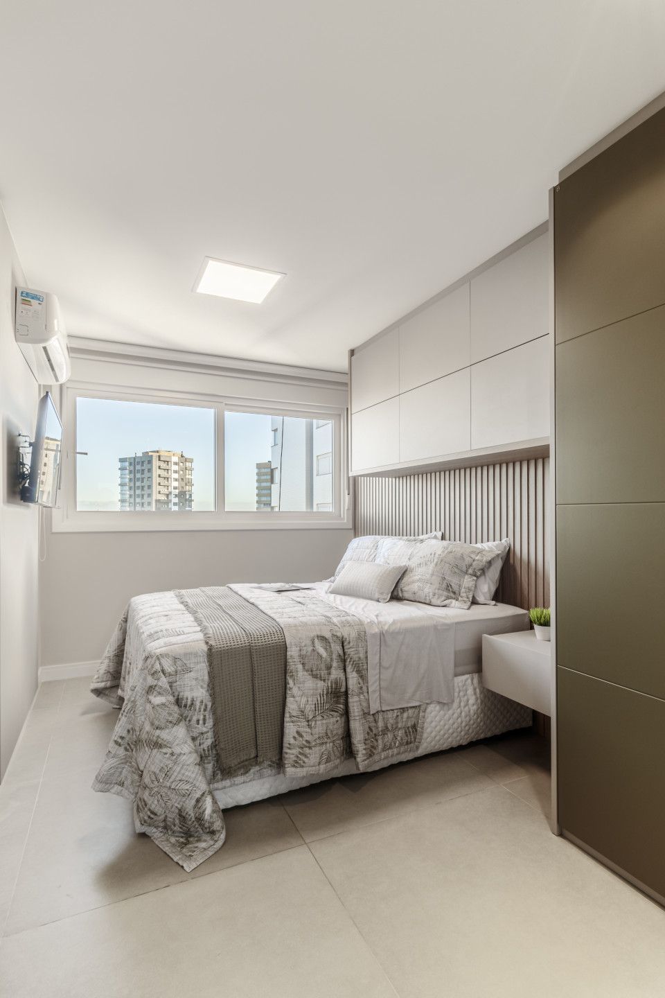 Apartamento à venda com 2 quartos, 110m² - Foto 13