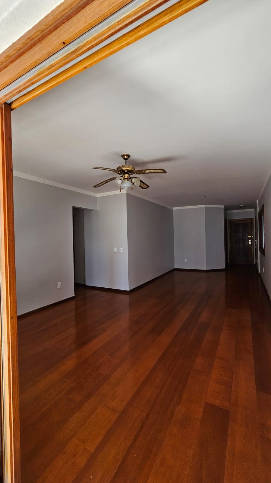 Apartamento à venda com 3 quartos, 130m² - Foto 22