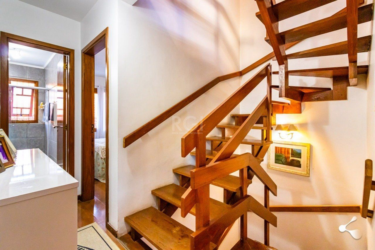 Casa de Condomínio à venda com 3 quartos, 233m² - Foto 26
