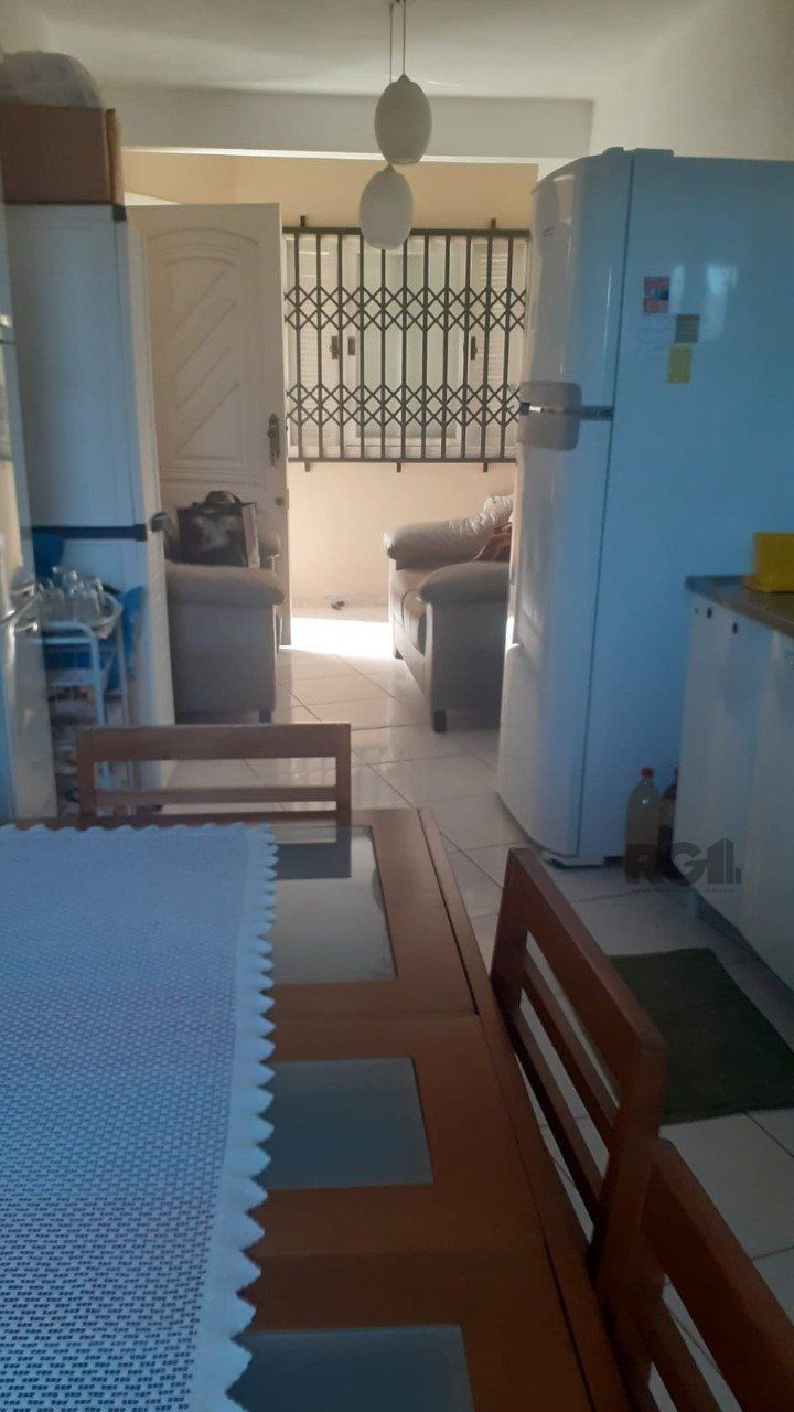 Casa à venda com 2 quartos, 84m² - Foto 11