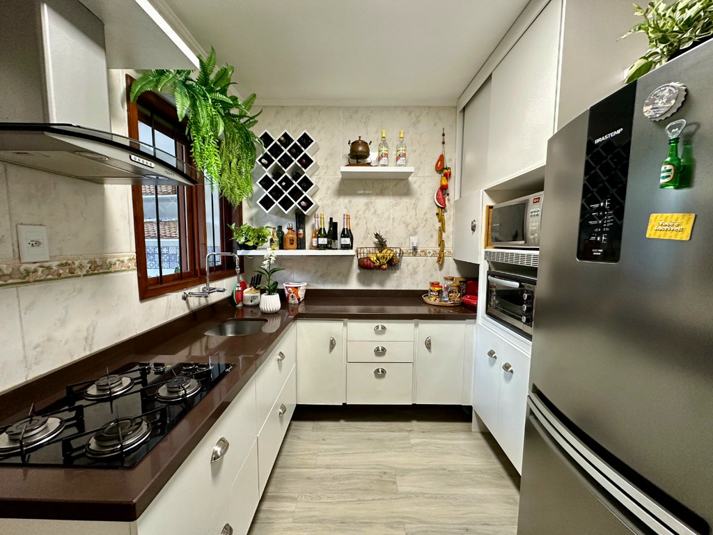 Casa à venda com 2 quartos, 160m² - Foto 14