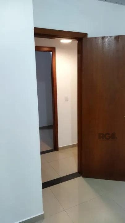 Casa à venda com 3 quartos, 69m² - Foto 18