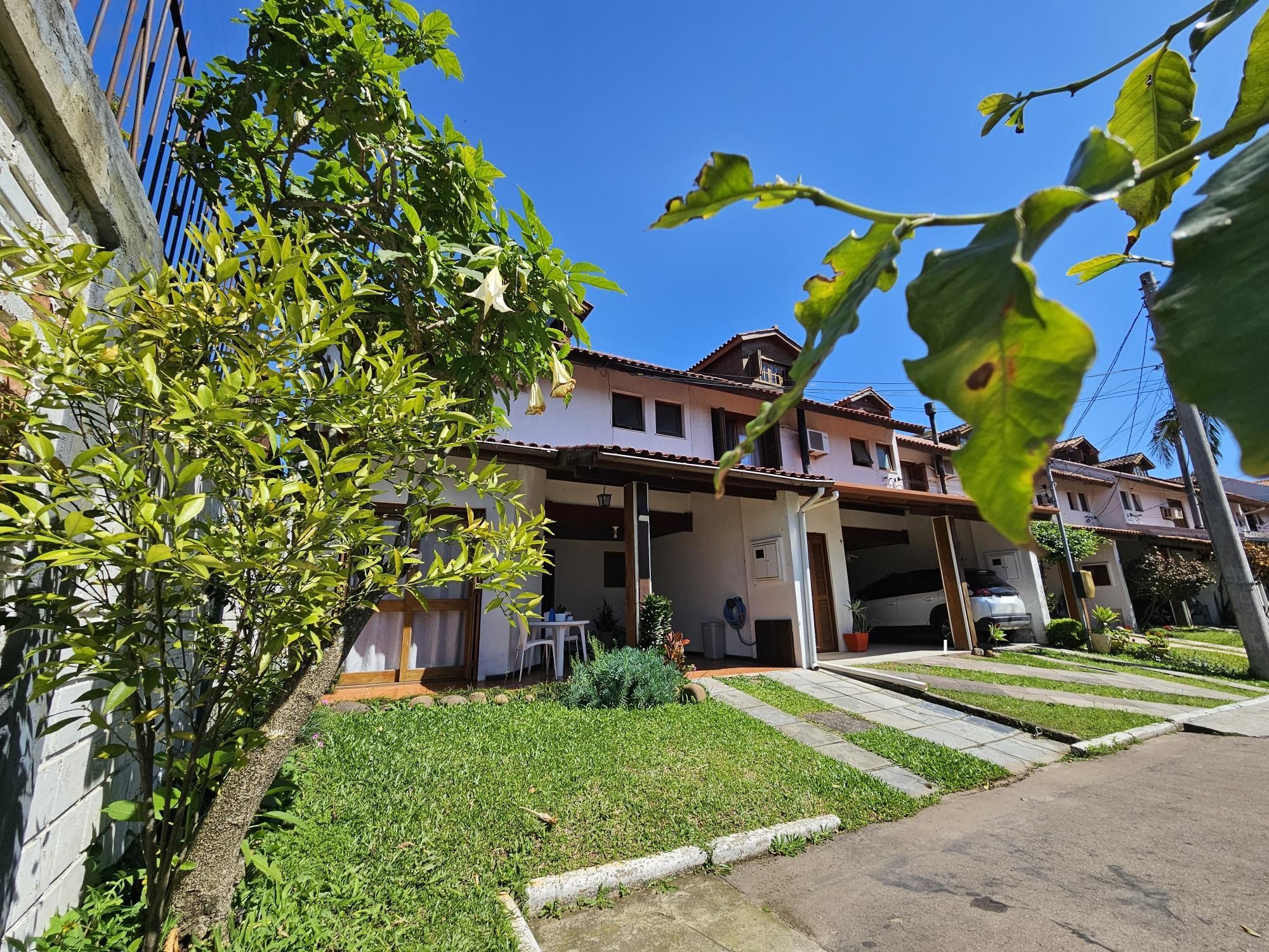 Casa de Condomínio à venda com 3 quartos, 196m² - Foto 49