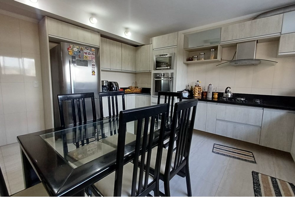 Casa à venda com 3 quartos, 318m² - Foto 35