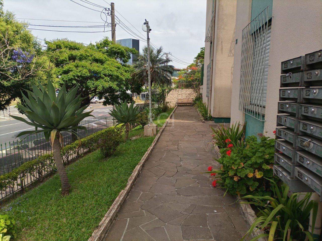Apartamento à venda com 2 quartos, 50m² - Foto 30