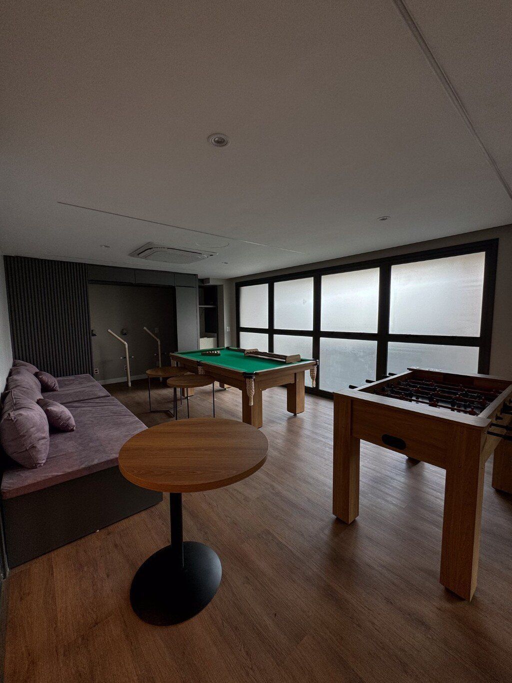 Apartamento à venda com 1 quarto, 45m² - Foto 18