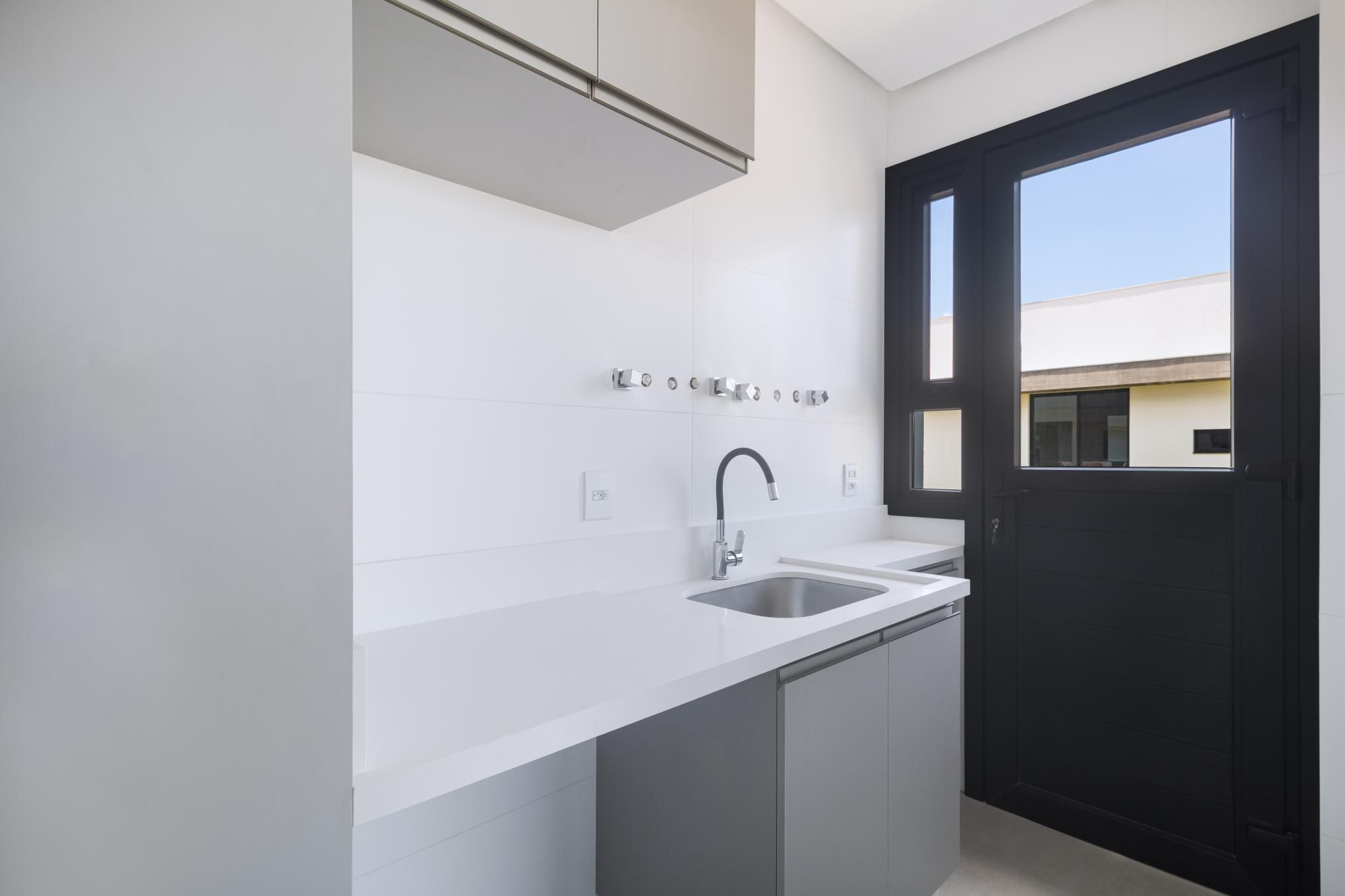 Casa de Condomínio à venda com 4 quartos, 359m² - Foto 12