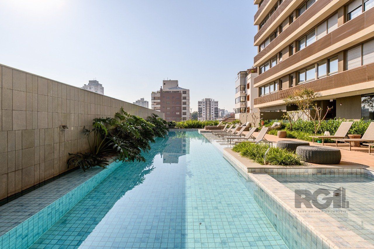 Apartamento à venda com 2 quartos, 111m² - Foto 2