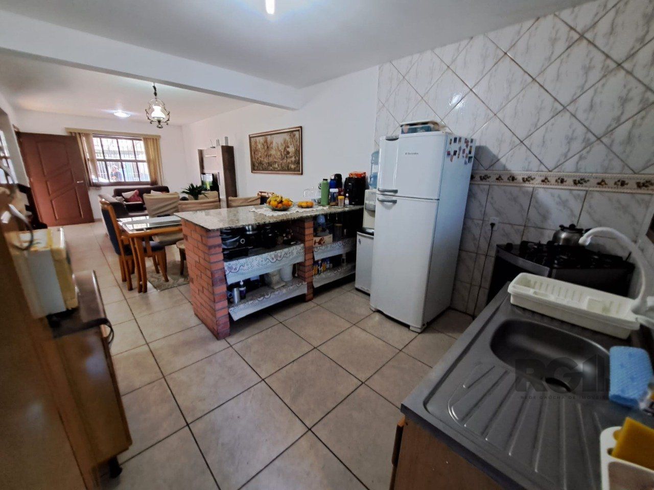 Casa à venda com 2 quartos, 100m² - Foto 8