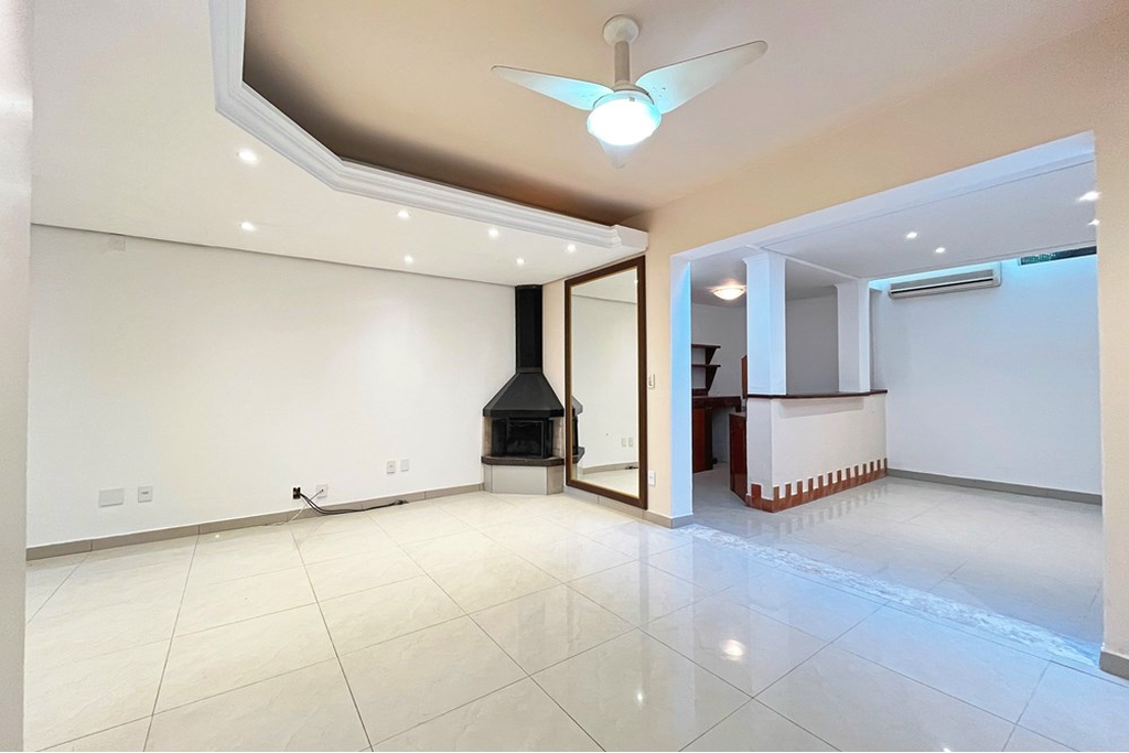 Casa de Condomínio à venda com 2 quartos, 210m² - Foto 35