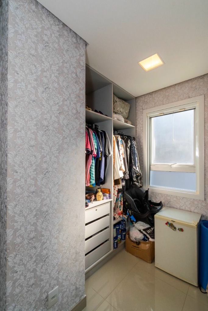Casa de Condomínio à venda com 4 quartos, 334m² - Foto 42