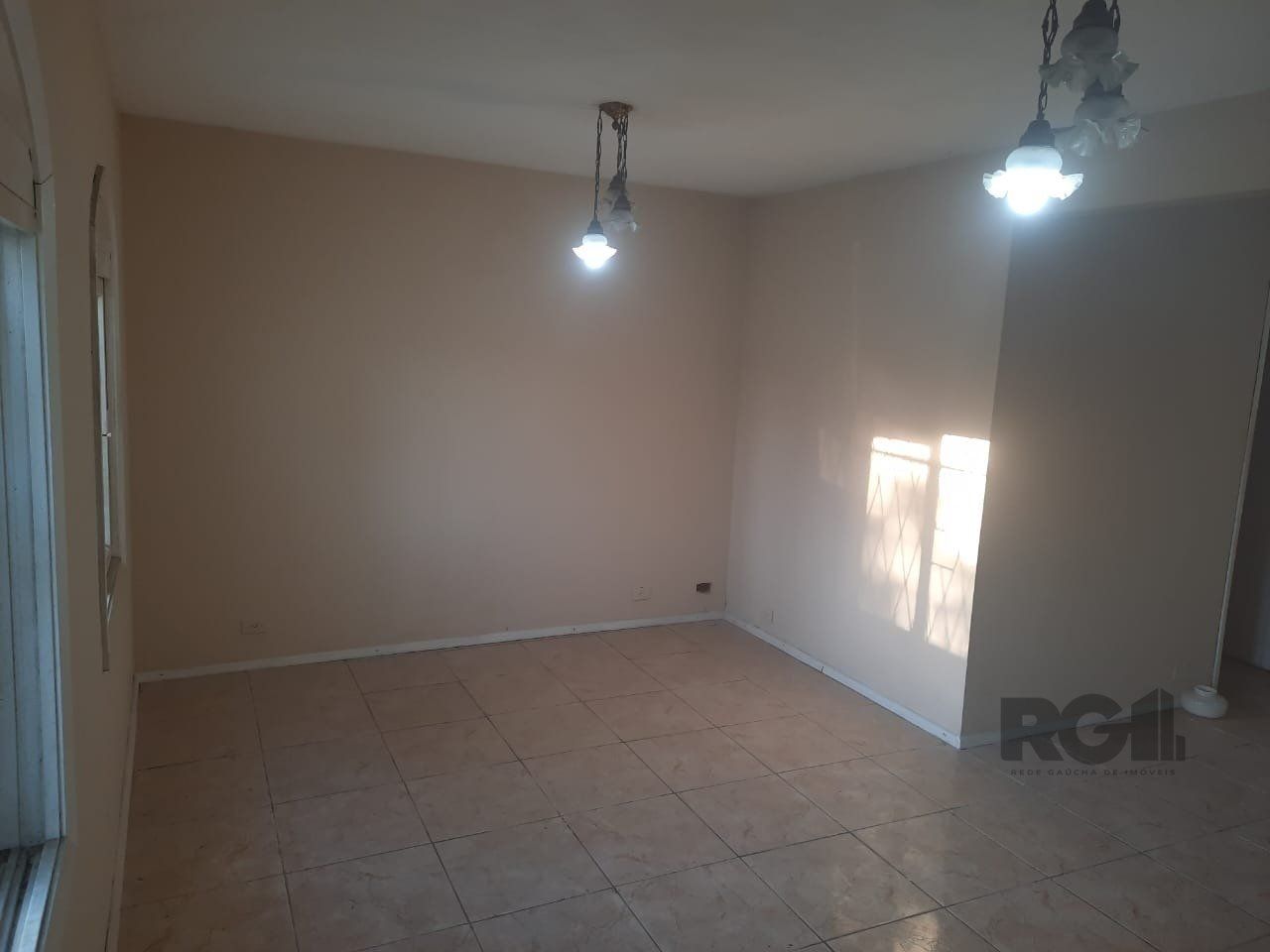 Casa à venda com 3 quartos, 216m² - Foto 32