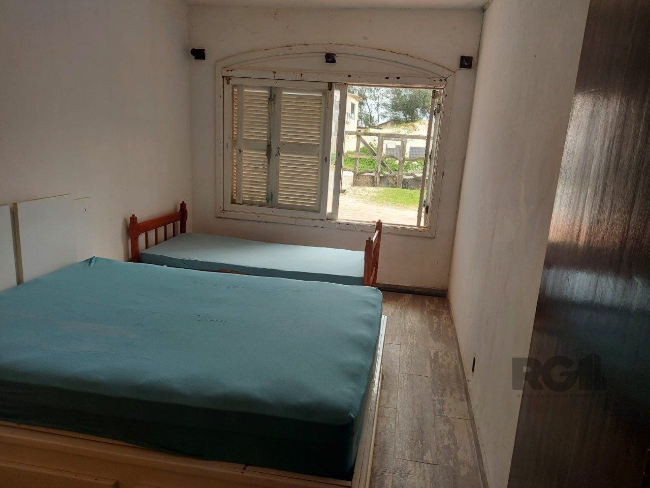 Casa à venda com 5 quartos, 249m² - Foto 7