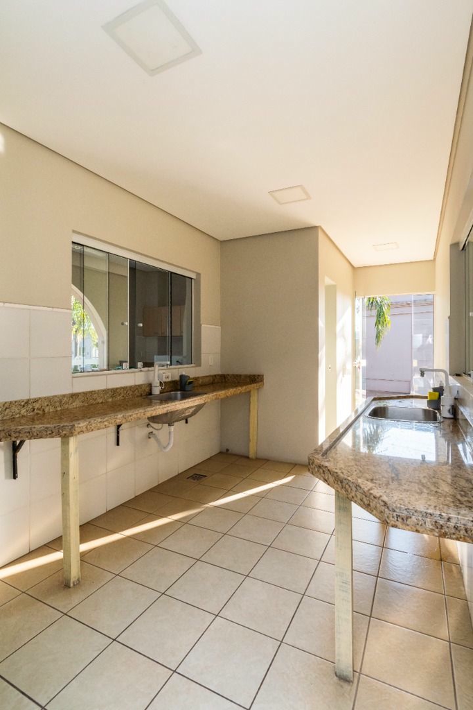 Casa de Condomínio à venda com 4 quartos, 334m² - Foto 23