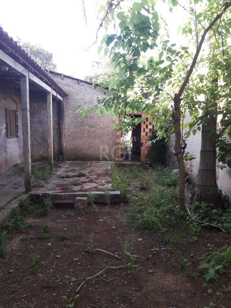 Casa 2 Dormitório(s) Bairro Camaquã
