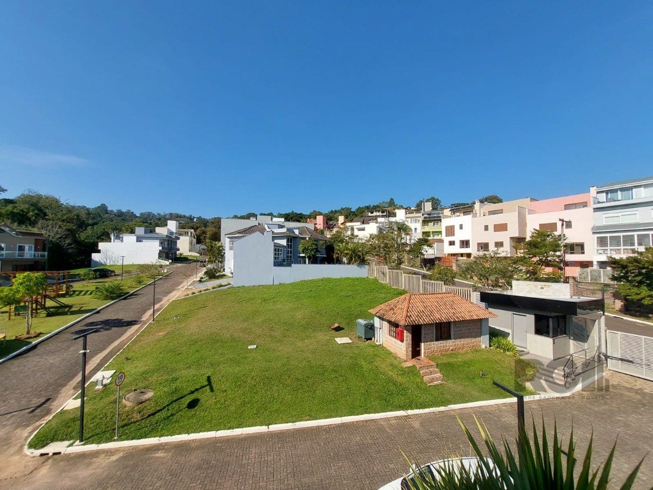 Casa de Condomínio à venda com 3 quartos, 296m² - Foto 48