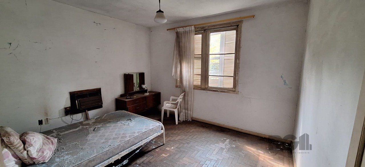 Casa à venda com 4 quartos, 211m² - Foto 13