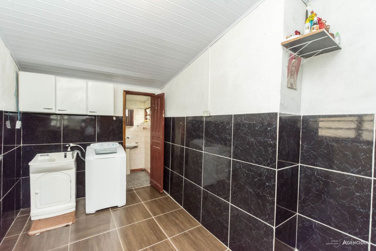 Casa à venda com 2 quartos, 120m² - Foto 25
