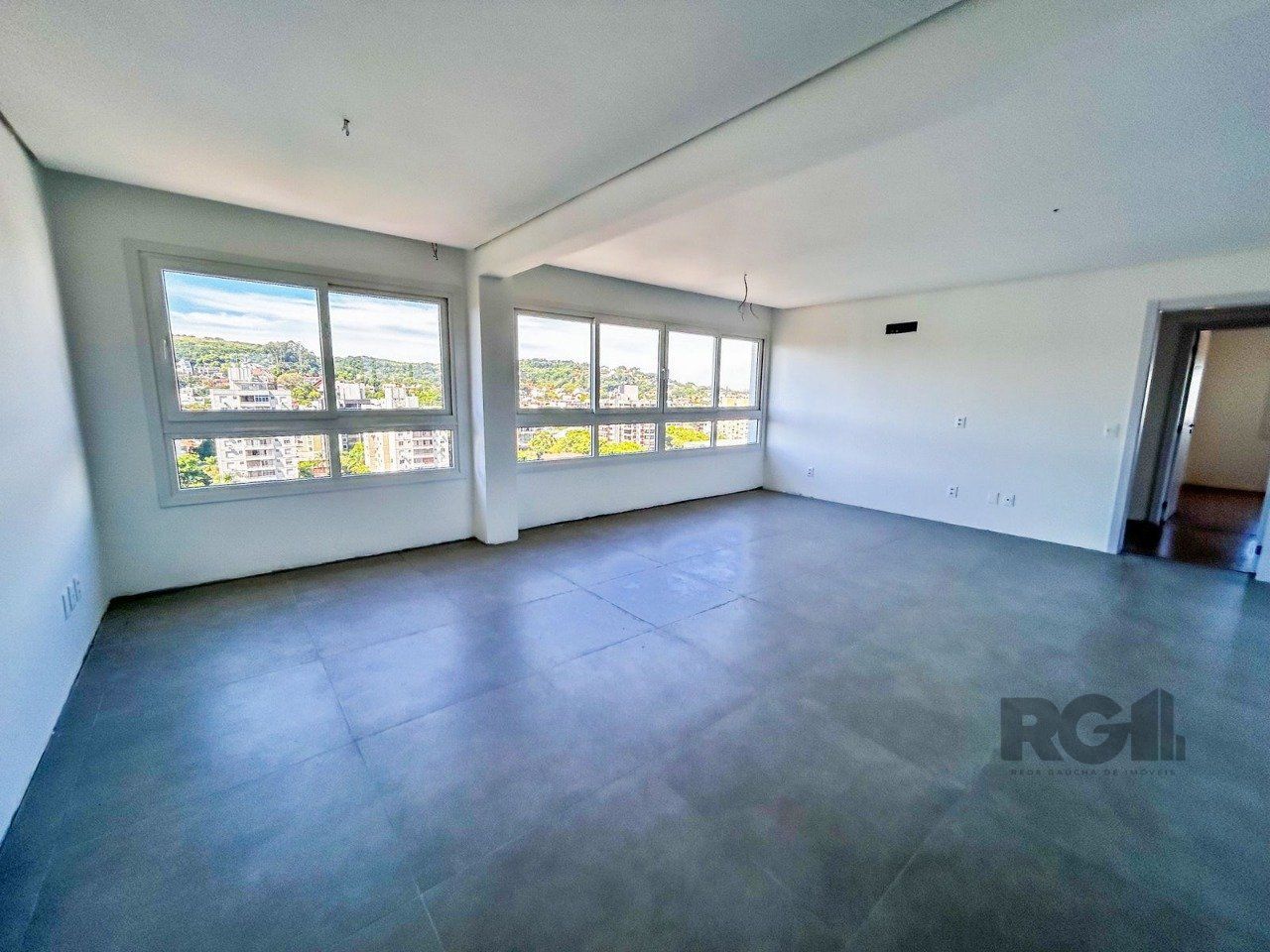 Apartamento à venda com 3 quartos, 143m² - Foto 3