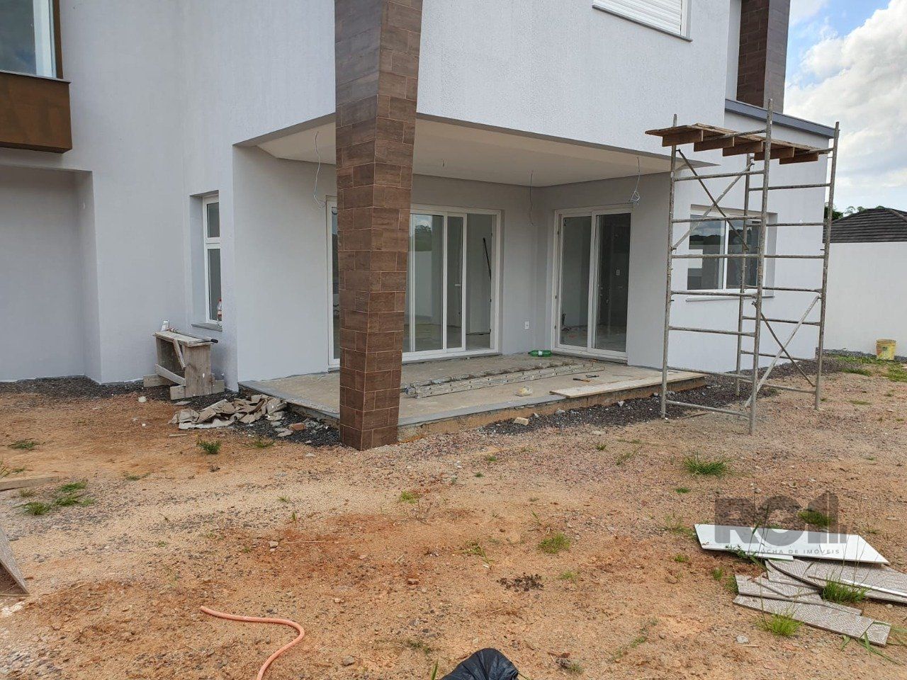 Casa de Condomínio à venda com 4 quartos, 330m² - Foto 15