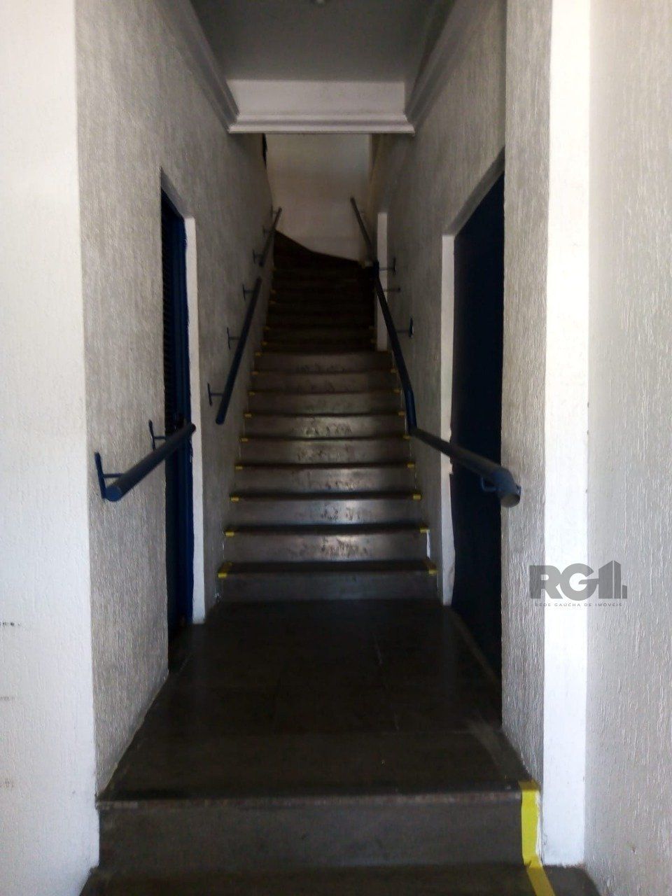 Sala Comercial, para alugar, 600 m², Cavalhada - Porto Alegre — foto 2