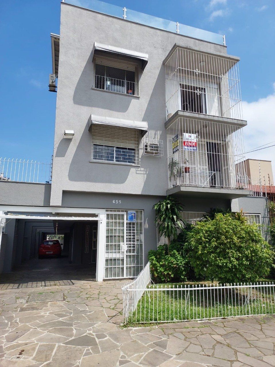 Apartamento à venda com 2 quartos, 72m² - Foto 2
