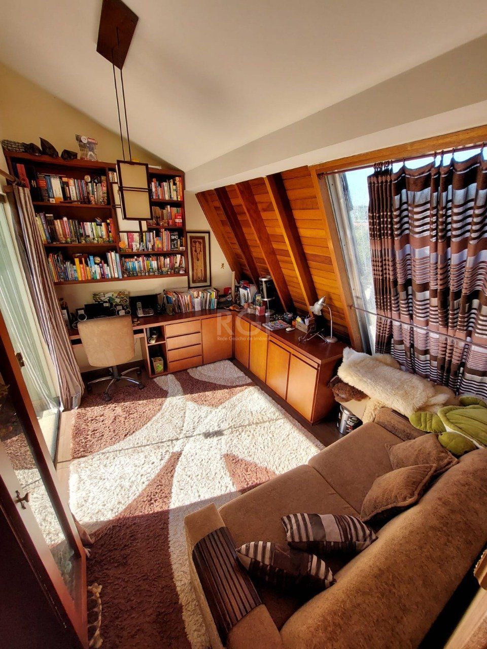 Casa à venda com 4 quartos, 216m² - Foto 5