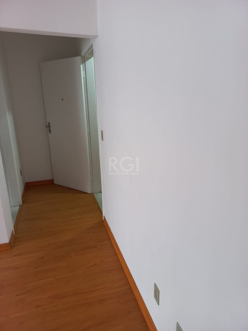 Apartamento à venda com 1 quarto, 150m² - Foto 7