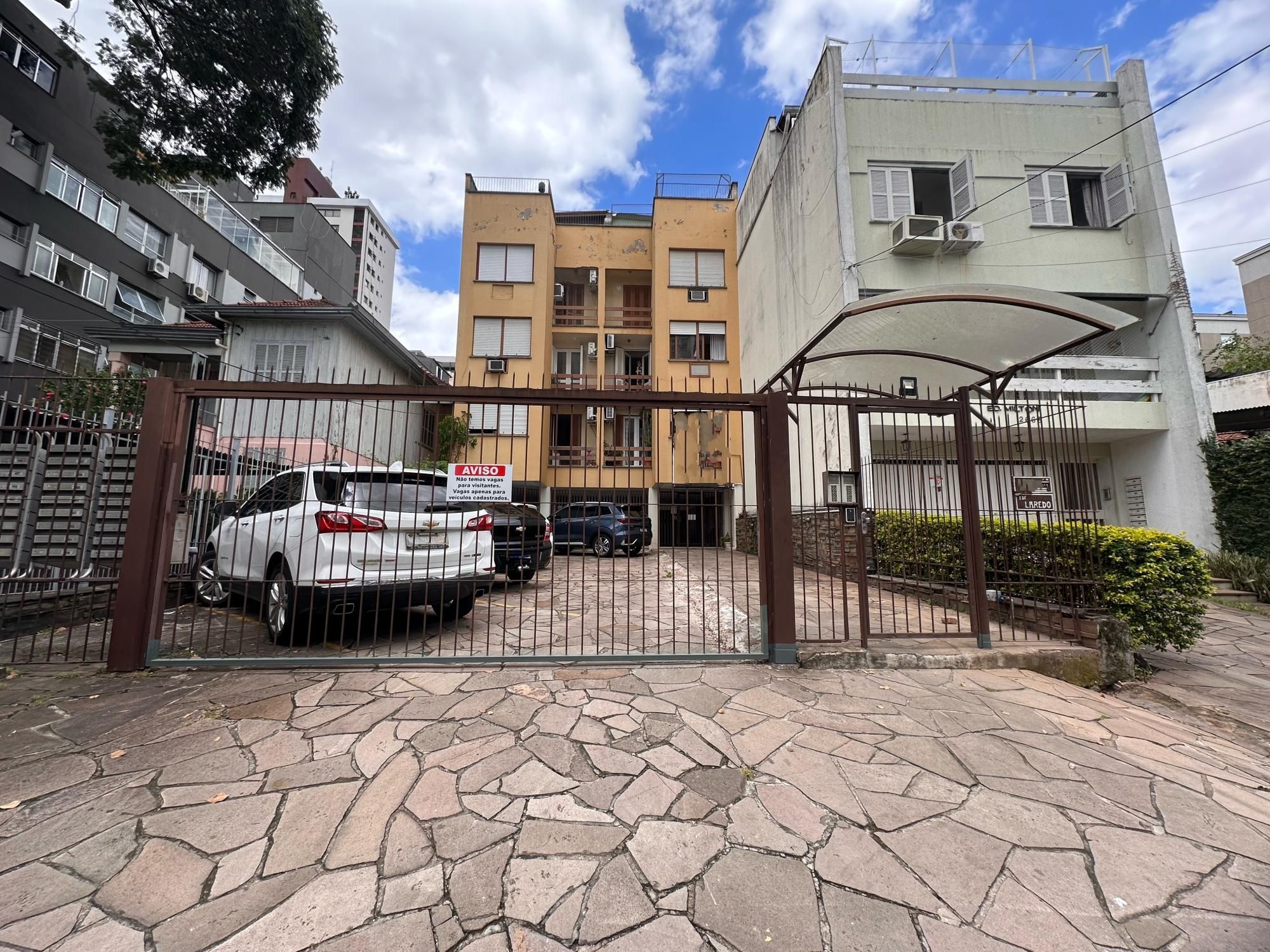 Cobertura à venda com 1 quarto, 56m², Avenida Coronel Lucas de Oliveira no bairro Petrópolis em Porto Alegre