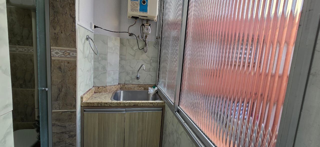 Apartamento à venda com 3 quartos, 128m² - Foto 4