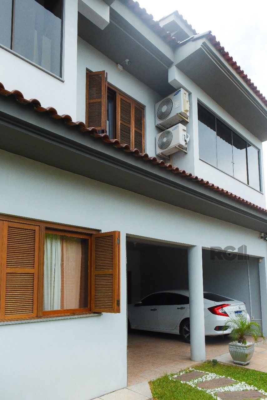 Casa à venda com 3 quartos, 308m² - Foto 8