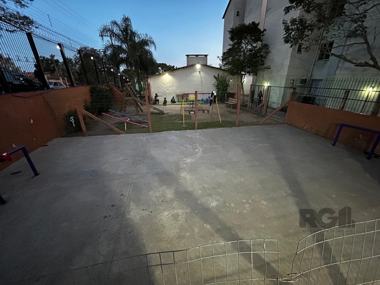 Apartamento à venda com 2 quartos, 38m² - Foto 15