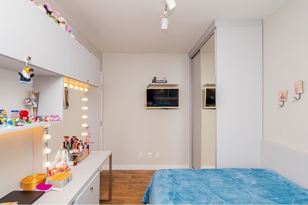 Apartamento à venda com 2 quartos, 79m² - Foto 9