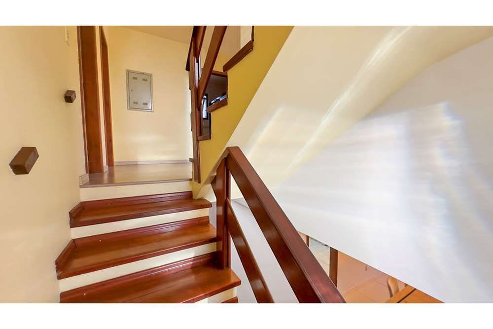 Casa à venda com 4 quartos, 307m² - Foto 5