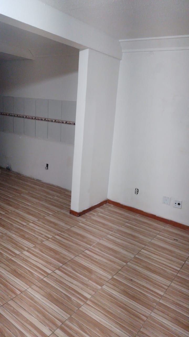 Apartamento à venda com 2 quartos, 40m² - Foto 5