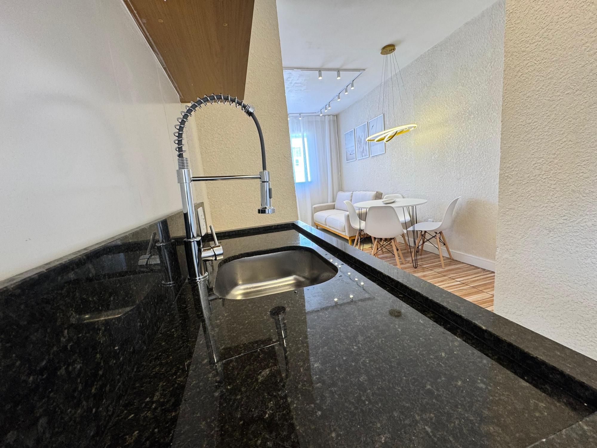 Apartamento à venda com 2 quartos, 41m² - Foto 6