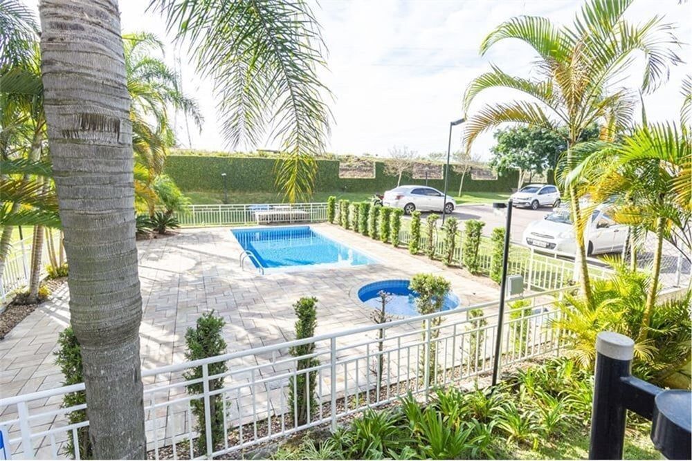 Apartamento à venda com 3 quartos, 57m² - Foto 2